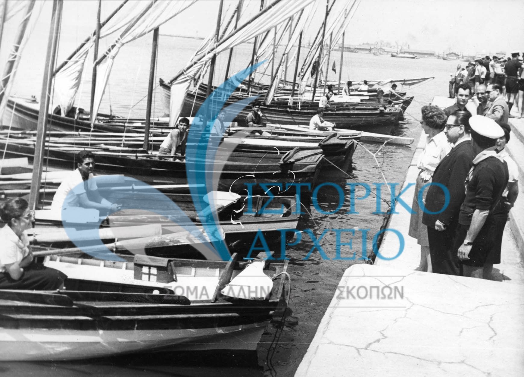 Επιθεώρηση ναυτοπροσκοπικών σκαφών στον Νεώσοικο Θεσσαλονίκης το 1964.