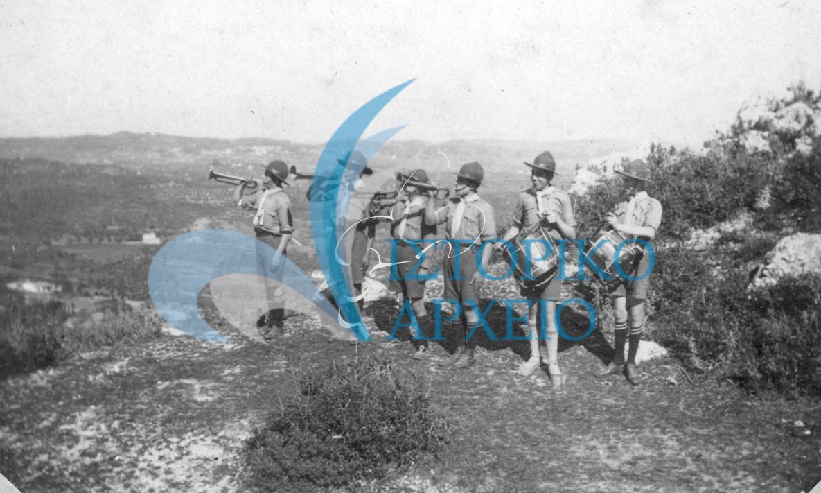 Η 2η Ομάδα Προσκόπων Κέρκυρας σε εκδρομή στο Πέλεκα στις 8 Μαίου του 1927