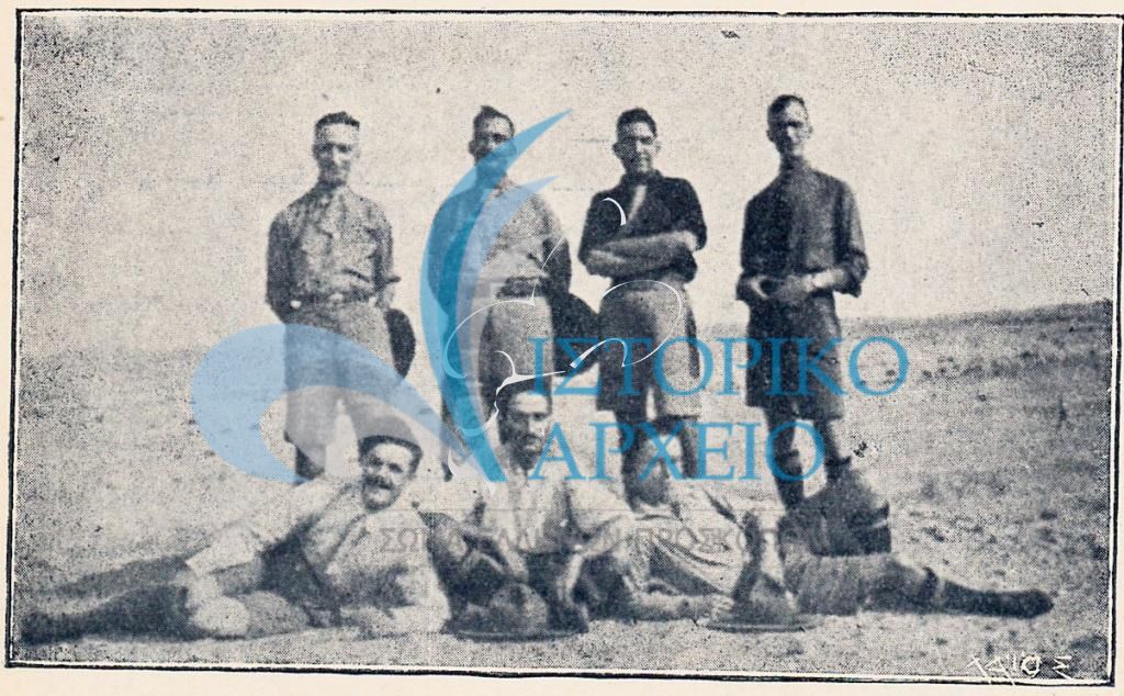 Ο έφορος της Ομάδας Καϊρου Δ. Χρήστοβιτς στην έρημο 15 χλμ βόρεια της Ηλιούπολης της Αιγύπτου σε ασκήσεις ανίχνευσης το 1924. 