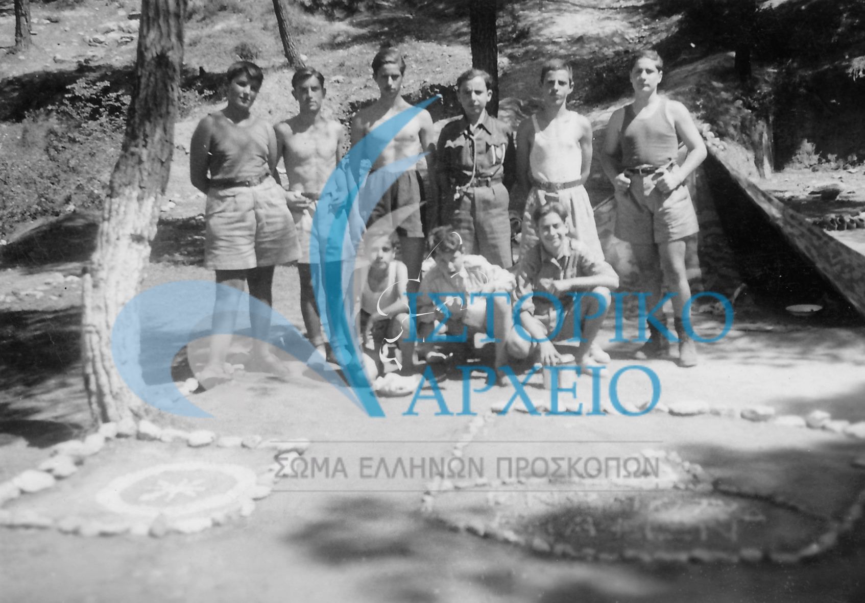 Η 52ή Ομάδα  στην κατασκήνωση στην Εκάλη το 1948.