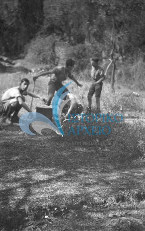 Αρχείο προσκοπικών συστημάτων της Κέρκυρας με φωτογραφίες από δραστηριότητές τους. 