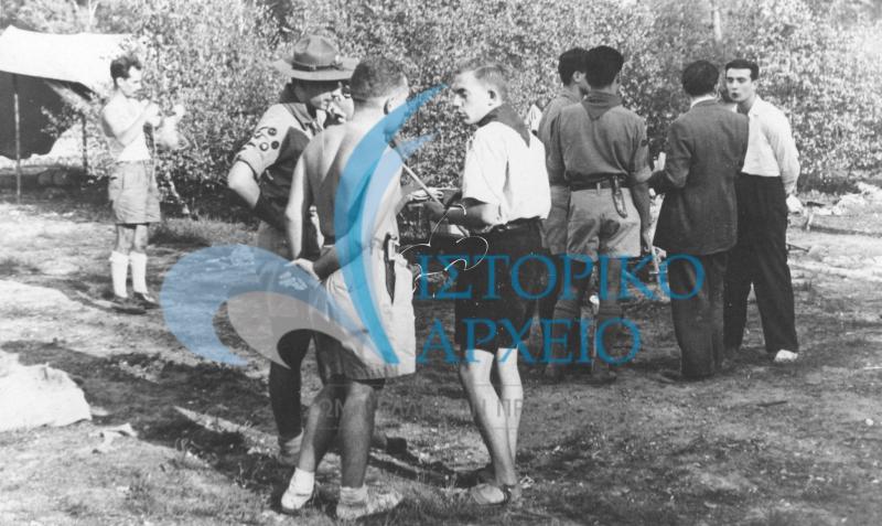 Έλληνες πρόσκοποι στο τζάμπορη της Γαλλίας το 1947.