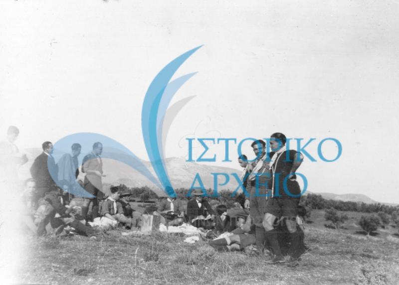 Στιγμιότυπων από την εκδρομή αρχηγών και υπαρχηγών της Αθήνας το 1931.