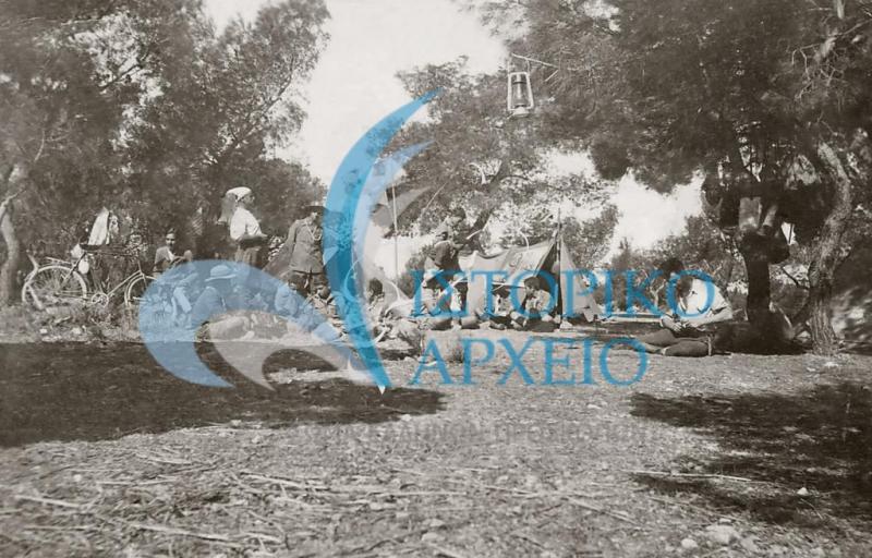 Εκδρομή της 9ης Αθηνών το 1919.