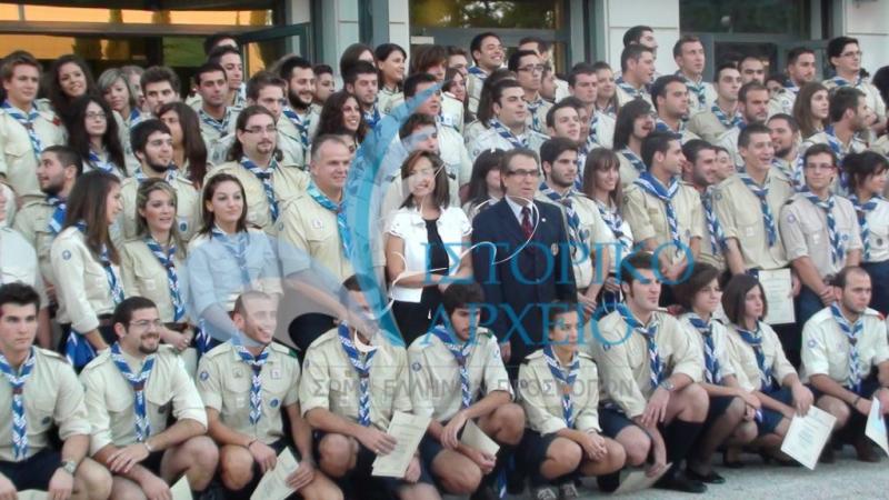 Η Υπουργός Παιδείας Δια Βίου Μάθησης & Θρησκευμάτων Άννα Διαμαντοπούλου με τον Πρόεδρο ΔΣ ΣΕΠ Χ. Σταθόπουλου και τον ΓΕ Θ. Κεφαλά μετά την τελετή ονομασία Προσκόπων Έθνους 2010.