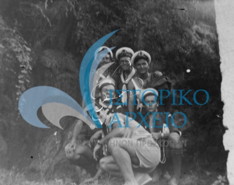 Οι έλληνες πρόσκοποι Λιβάνου σε εκδρομή στην Πελοπόννησο το 1954