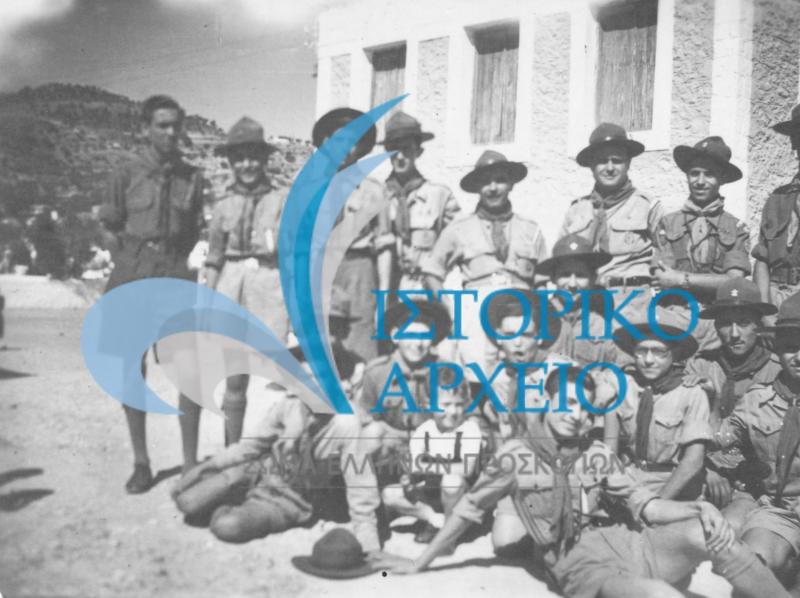Η 8η Ομάδα Αθηνών σε εκδρομή στις Σπέτσες το 1950.
