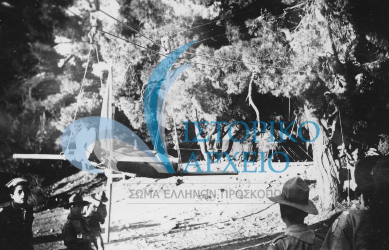 Ο Θ. Θεολογίδης στο Τζάμπορη Διονύσου το 1950.